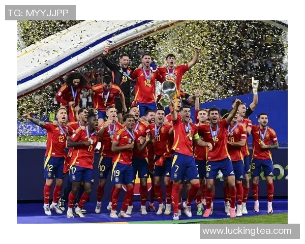 深入分析西班牙国家队阵容特点与战术布局解析