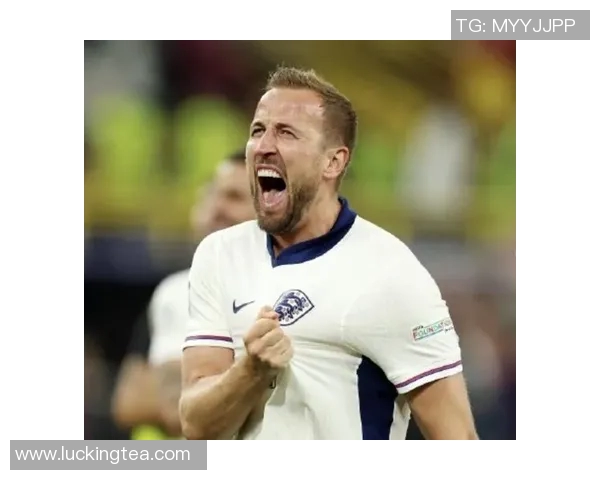 德杯决赛凯恩破门助球队夺冠展现超级球星风采